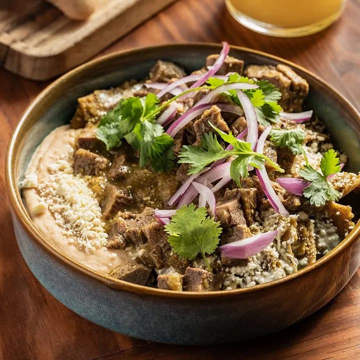 Chilaquiles con lengua