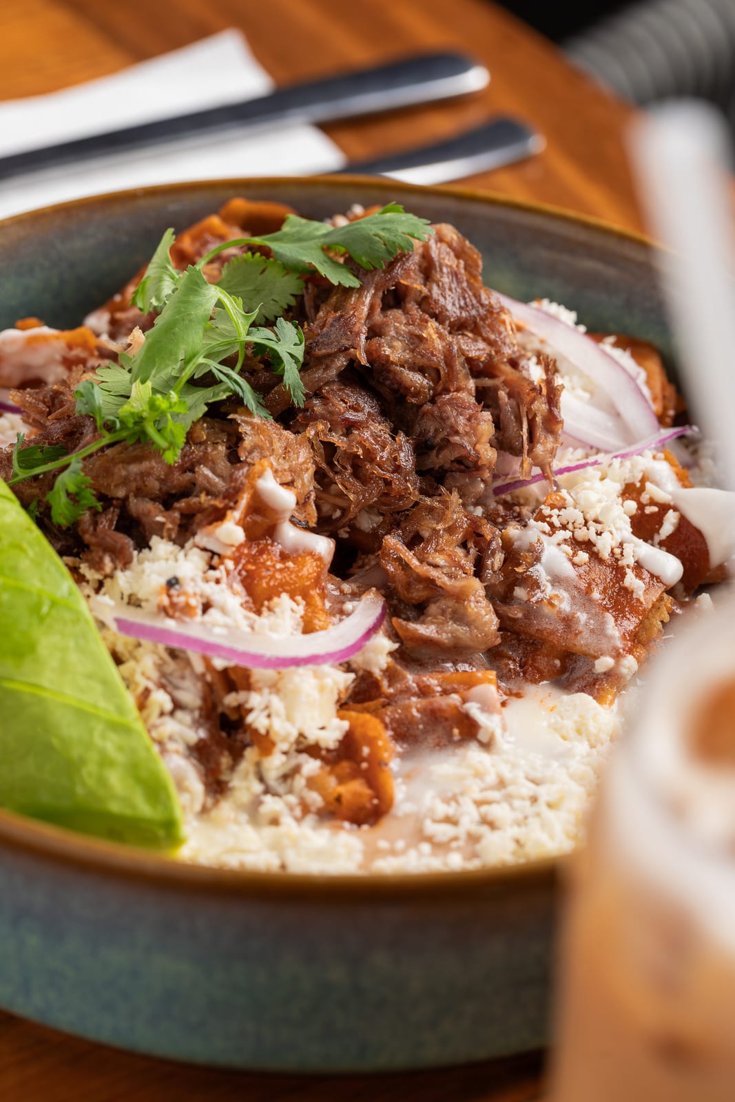 Chilaquiles de short rib